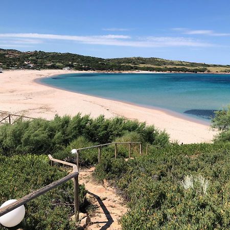 Borgo Spiaggia Vista Mare Isola Rossa Exteriör bild