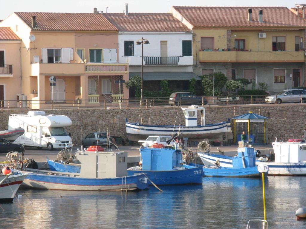 Borgo Spiaggia Vista Mare Isola Rossa Rum bild