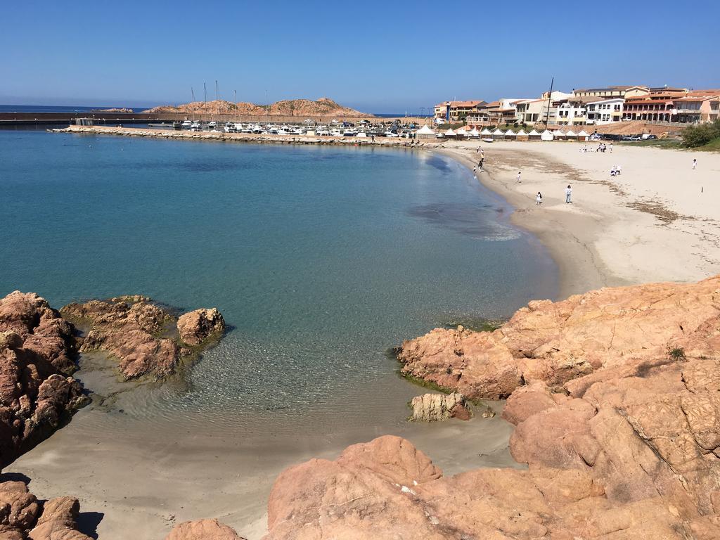 Borgo Spiaggia Vista Mare Isola Rossa Exteriör bild